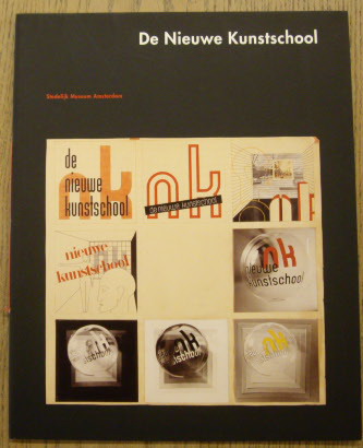 SM 1992:, STROEVE, ADA; VISSER, HRIPSIM (RED.) & DUIJVELSHOFF-PESKI, DAPHNE VAN [DESIGN]. - De Nieuwe Kunstschool.