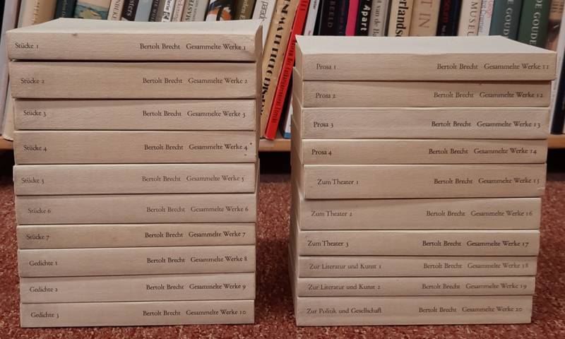 BRECHT, BERTOLT. HRSG. VOM SUHRKAMP VERLAG IN ZUSA - Gesammelte Werke. Werkausgabe. edition Suhrkamp. Hrsg. vom Suhrkamp Verlag in Zusammenarbeit mit Elisabeth Hauptmann. 1. - 50. Tausend. 20 Bnde.