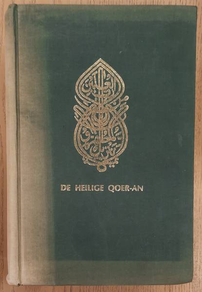 ALI, MAULWI MOEHAMMAD & SOEDEWO (VERTALING). - Heilige Qoer-an. Vervattende den Arabischen tekst met ophelderende aanteekeningen en voorrede. Tweede druk.
